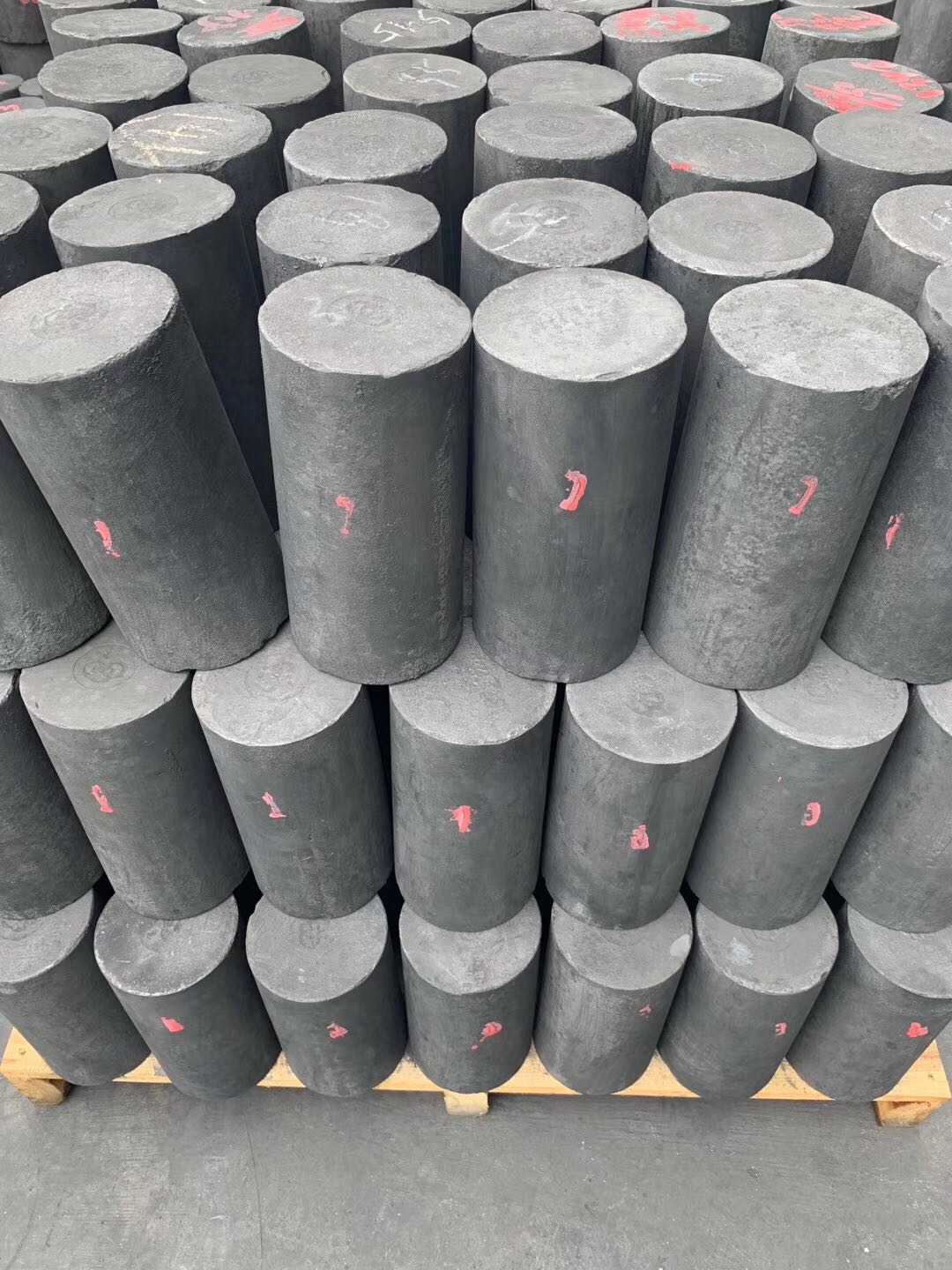 Graphite rod